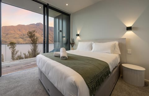 Bed, Natural landscape, Bedroom, Lake view, Lake view, Mountain view