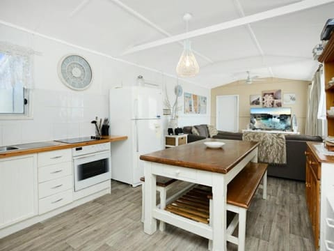 52 Albatross Ave Chiton - No Linen Included House in Port Elliot