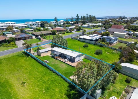 52 Albatross Ave Chiton - No Linen Included House in Port Elliot