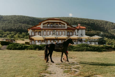 Къща за гости Рай House in Gabrovo, Bulgaria