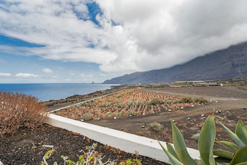 El Submarino A Apartment in El Hierro