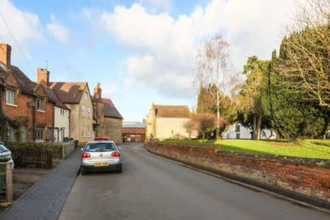 West Cotswolds cottage House in Evesham