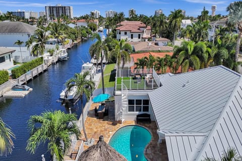 stunning waterfront villa in boca raton Villa in Boca Raton