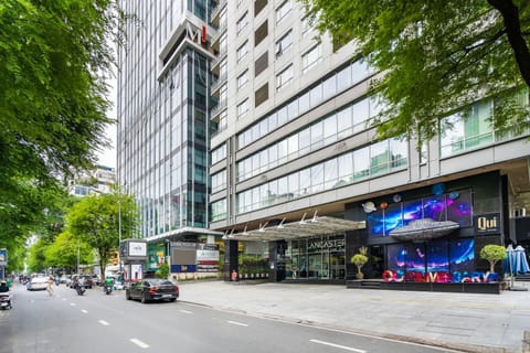 Property building, Street view