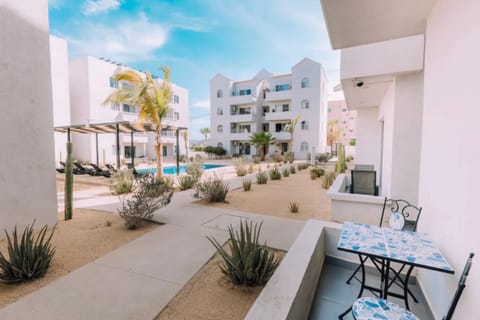 View (from property/room), Pool view, Swimming pool