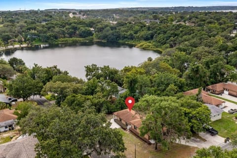 Property building, Neighbourhood, Bird's eye view