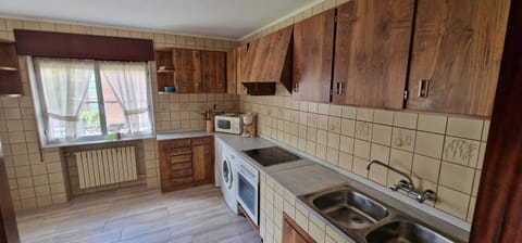 Kitchen or kitchenette, oven, stove