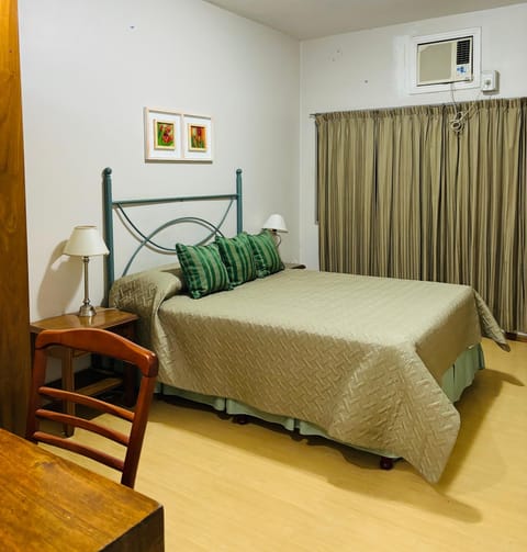 Bed, Photo of the whole room, Bedroom, air conditioner