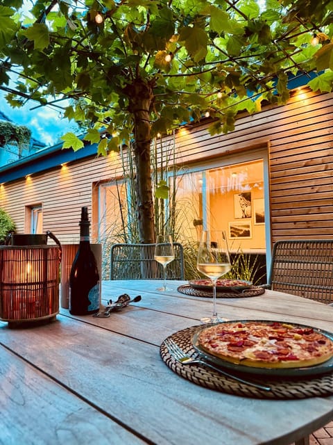 Patio, Dining area, Garden view