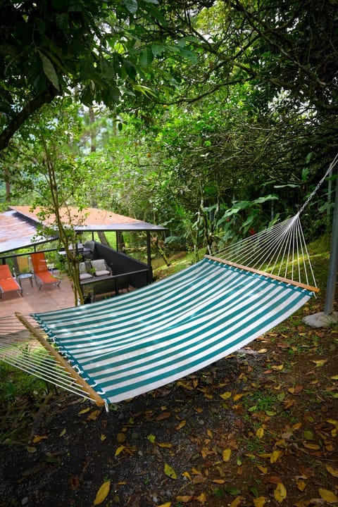 Casa Colibrí Chalet in Cartago Province, Costa Rica