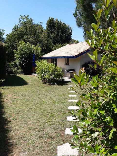 Maison d'Amis House in Mios