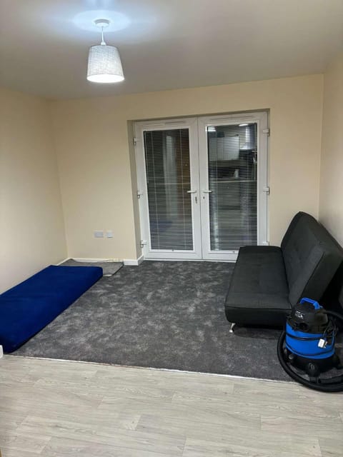 Lunar flats Apartment in Bradford