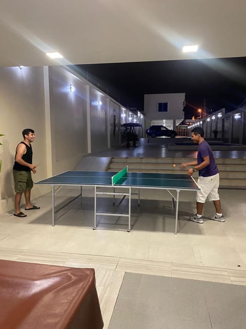 Table tennis, Swimming pool