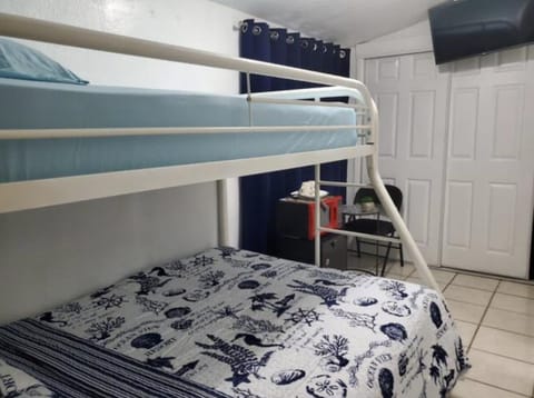 Photo of the whole room, Bedroom, bunk bed