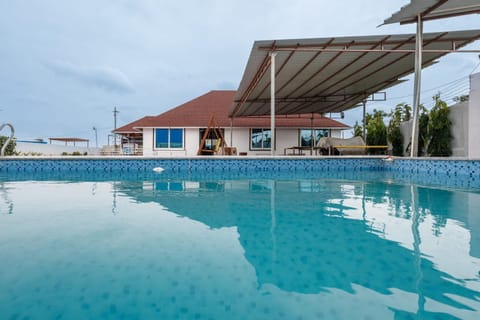 Pool view, Swimming pool