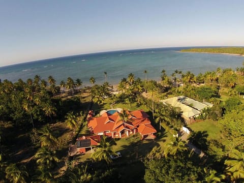 Property building, Bird's eye view, Garden, Beach