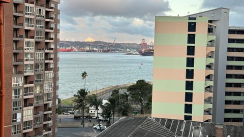 Property building, City view, Lake view, Sea view