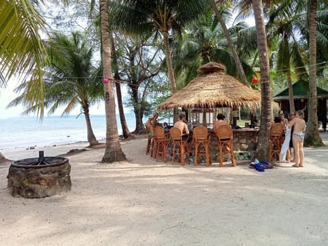 Lounge or bar, Beach, Sea view