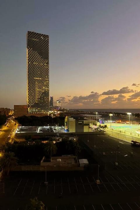 View (from property/room), City view, City view, Sea view