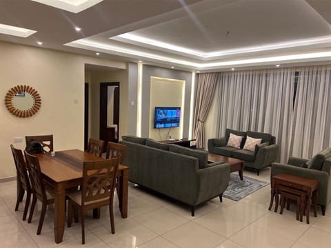 Living room, Dining area