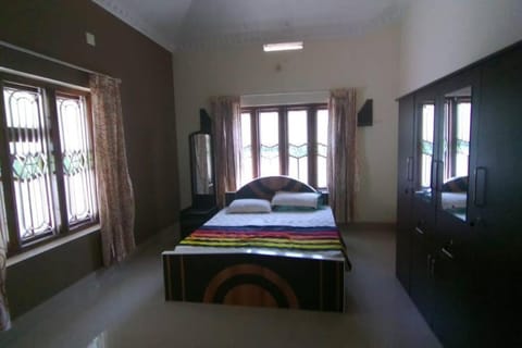 Paradise Point Home Stay Villa in Kerala