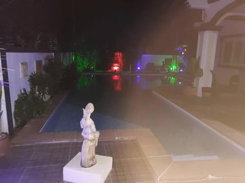 5 BEDROOM POOL VILLA 200M TO FISHERMAN's VILLAGE Villa in Ko Samui