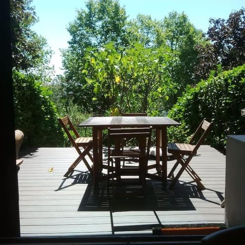 Garden, View (from property/room), Dining area, Garden view