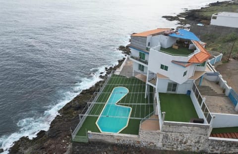 Property building, Nearby landmark, Day, Natural landscape, Bird's eye view, Pool view, Sea view, Swimming pool