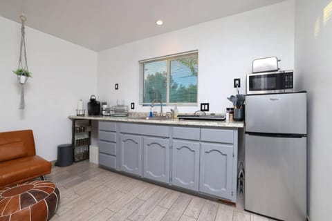 Cozy Studio w Private Yard & BBQ Steps from UofA House in Tucson