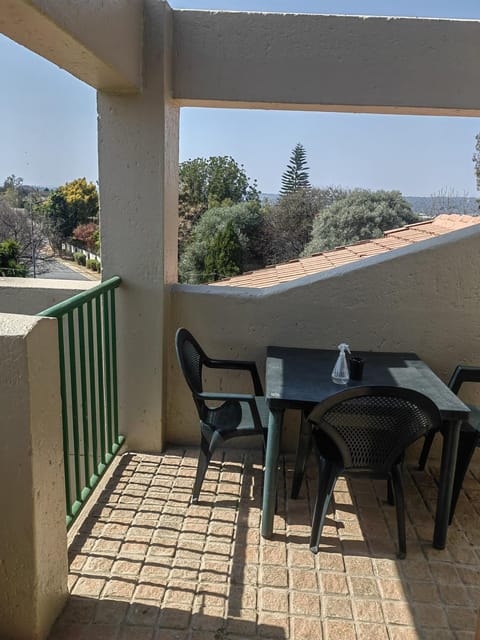 B&B nest Apartment in Roodepoort