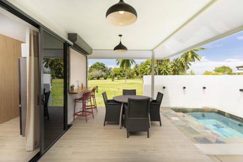 Balcony/Terrace, Swimming pool