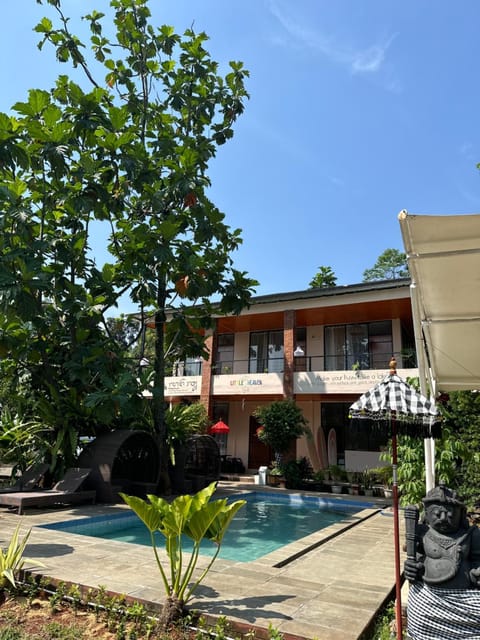 Property building, Garden view, Pool view, Swimming pool