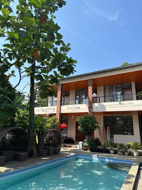 Property building, Garden view, Pool view, Swimming pool