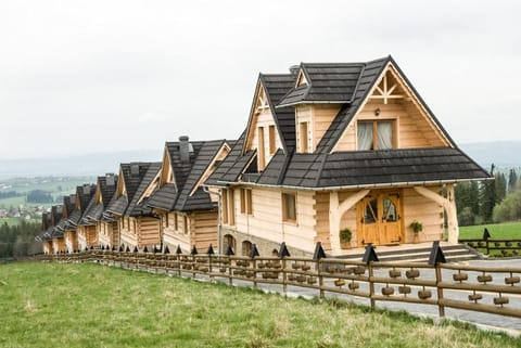 Property building, Day, Garden