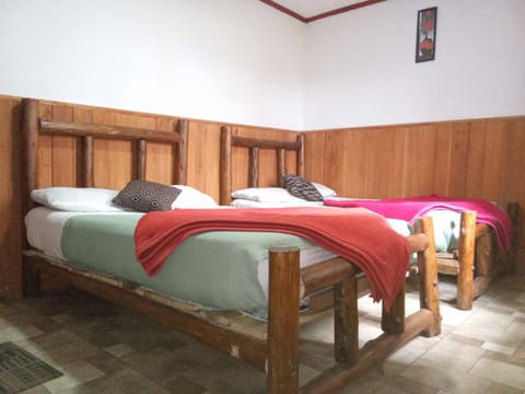 The paulwood cabana and Bungalow Country House in Nuwara Eliya