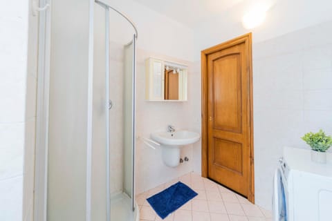 139b - Casa Santa Vittoria, 10 minuti dal mare e spiaggia di Sestri Levante Apartment in Sestri Levante