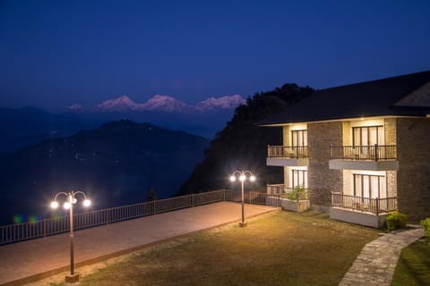 Property building, Night, Natural landscape, View (from property/room), Balcony/Terrace, Mountain view, Sunset