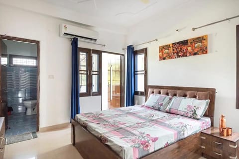 B-town Serviced Apartment near Pacific Mall Apartment in Dehradun