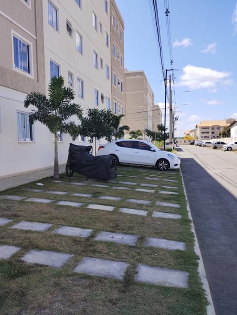 Ótimo quarto individual mobiliado Apartment in Vitória da Conquista