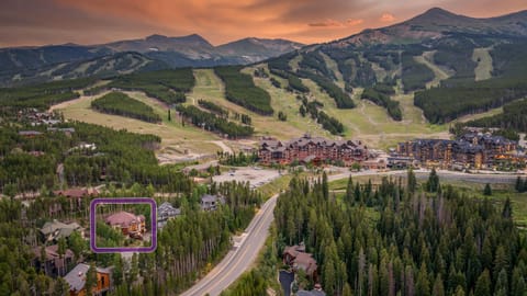 Boulder Ridge Retreat House in Breckenridge