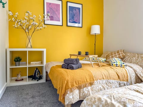 Quite Charming house near Glasgow Apartment in Glasgow