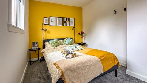 Quite Charming house near Glasgow Apartment in Glasgow