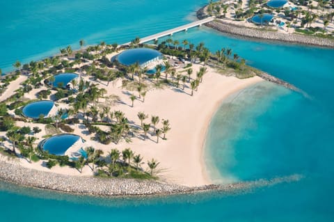 Property building, Day, Natural landscape, Bird's eye view, Beach, Sea view