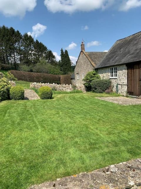 Blackdowns Farmhouse House in East Devon District