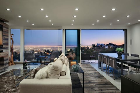 Epic Views Modern Hills Oasis bk House in Hollywood