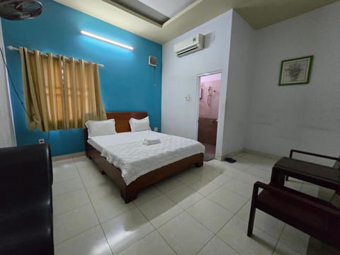 Motel Hạ Long Love hotel in Ho Chi Minh City