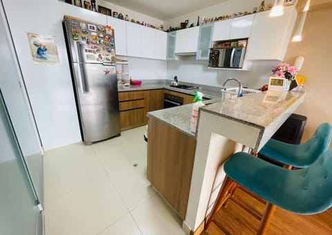 Kitchen or kitchenette, Dining area, dishwasher, pet friendly