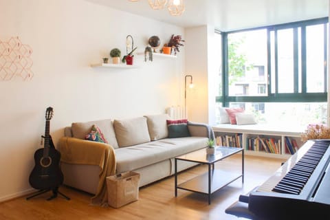 1 bedroom apartment with garden Apartment in Clichy