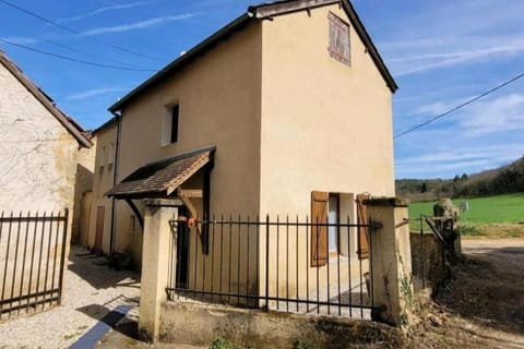 gîte chez Augustine montignac lascaux House in Montignac