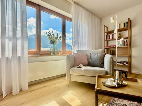 Library, Living room, Seating area, Mountain view